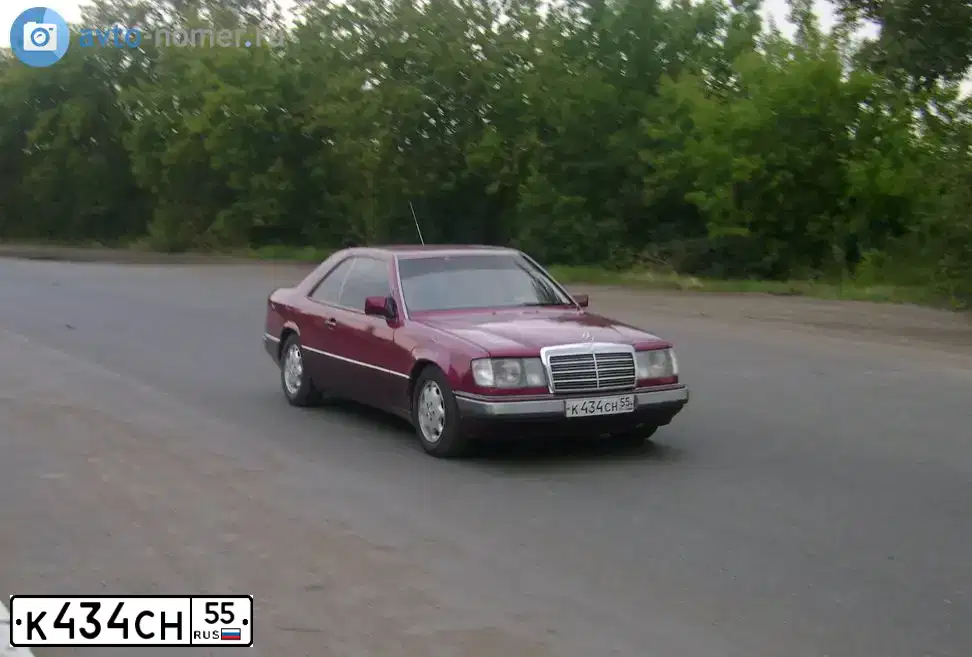 Фото автомобиля MERCEDES E-KLASSE, 1992 — госномер К434СН55. Цвет: ТЕМНО-КРАСНЫЙ