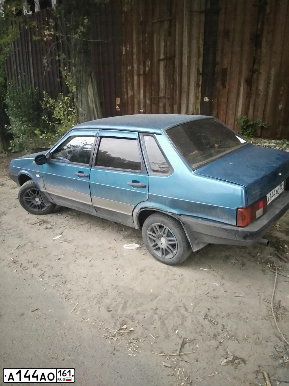Фото автомобиля LADA 2109 SAMARA, 1996 — госномер А144АО161. Цвет: СИНИЙ
