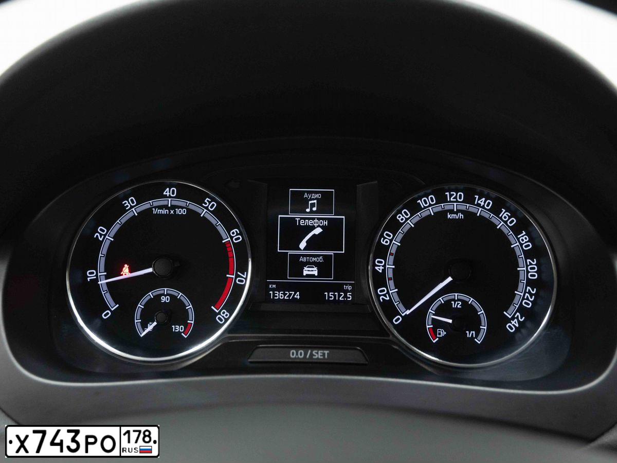 Фото автомобиля SKODA RAPID, 2017 — госномер М226НО198. Цвет: ЧЕРНЫЙ