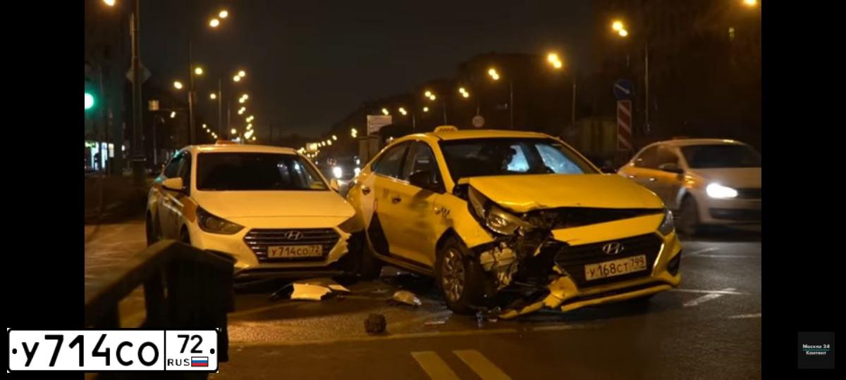 Фото автомобиля HYUNDAI SOLARIS, 2019 — госномер В456ТН750. Цвет: БЕЛЫЙ ЖЕЛТЫЙ СЕРЫЙ