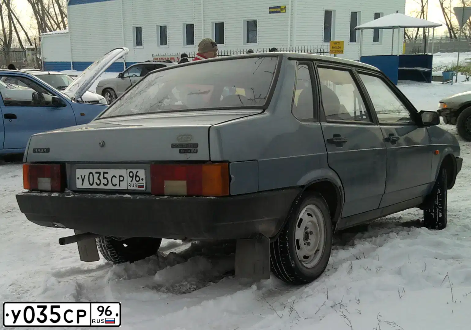 Фото автомобиля LADA 2109 SAMARA, 2003 — госномер У035СР96. Цвет: СЕРО-ЖЕЛТЫЙ