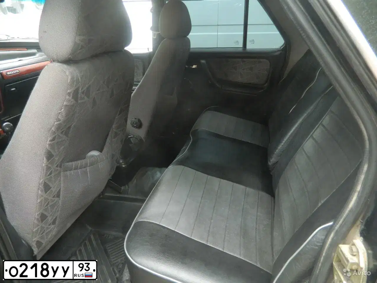 Фото автомобиля GAZ 3110 WOLGA, 2003 — госномер О218УУ93. Цвет: АВАНТЮРИН