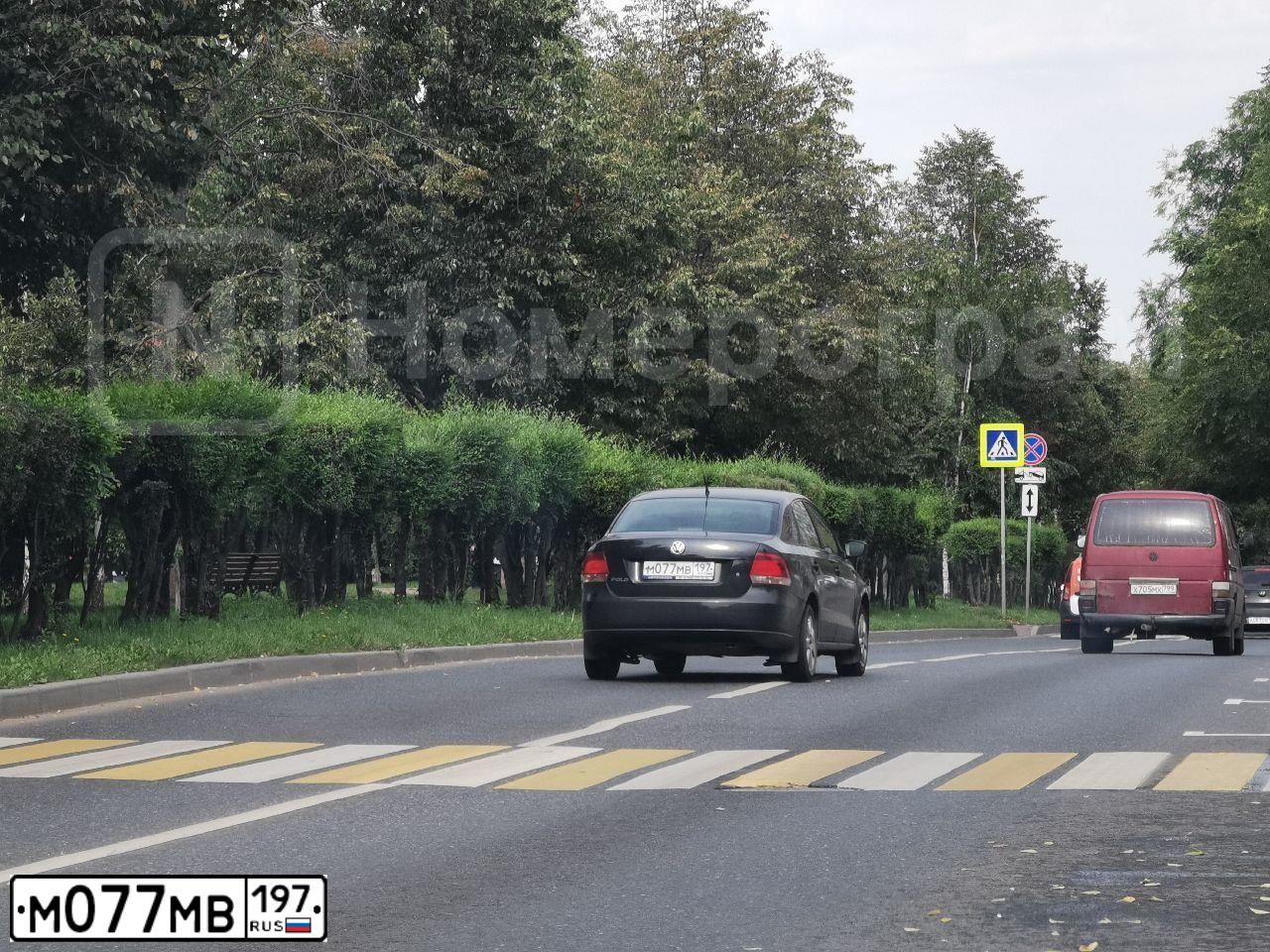 Фото автомобиля VOLKSWAGEN POLO, 2011 — госномер М077МВ197. Цвет: ЧЕРНЫЙ