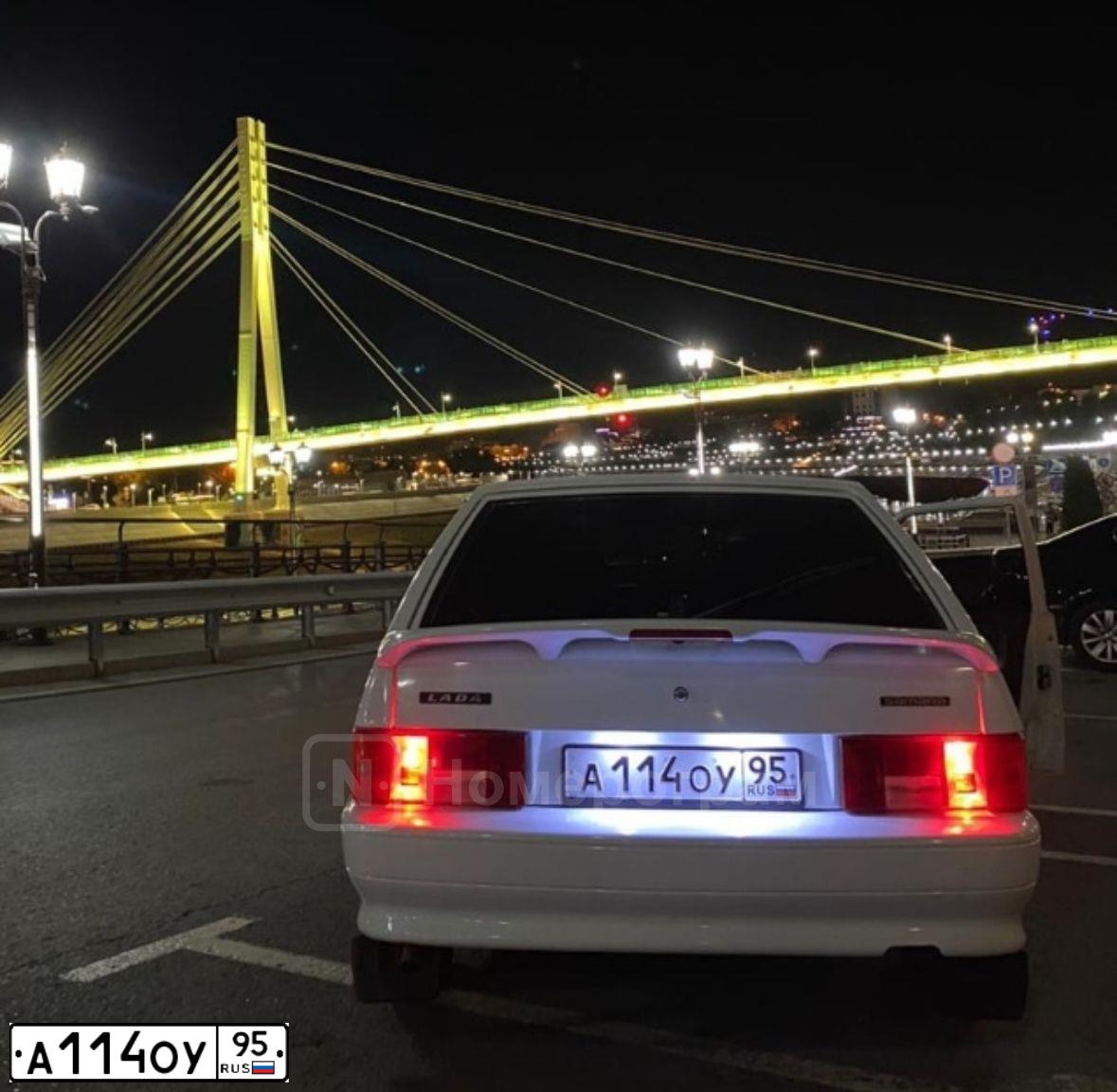Фото автомобиля LADA 2114 SAMARA, 2012 — госномер А114ОУ95. Цвет: Белый