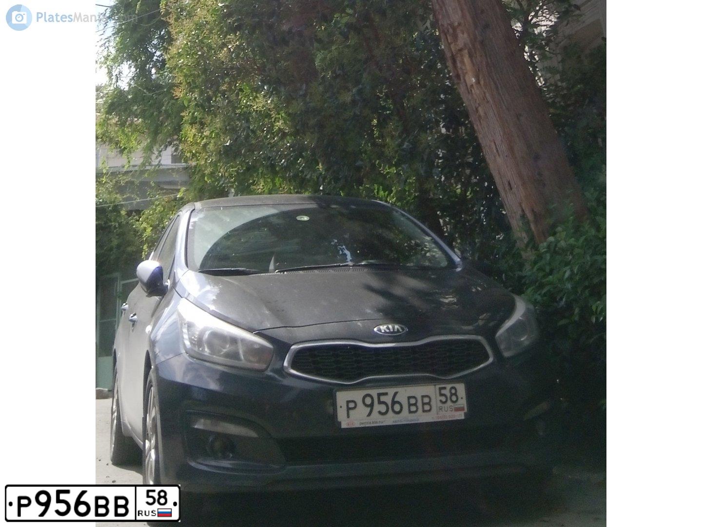 Фото автомобиля KIA CEE'D, 2016 — госномер Р956ВВ58. Цвет: ЧЕРНЫЙ ПЕРЛАМУТР