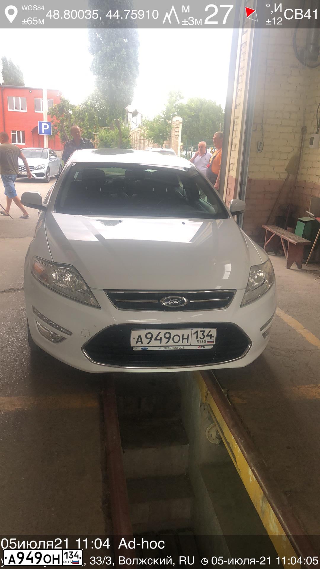 Фото автомобиля FORD MONDEO, 2012 — госномер А949ОН134. Цвет: БЕЛЫЙ