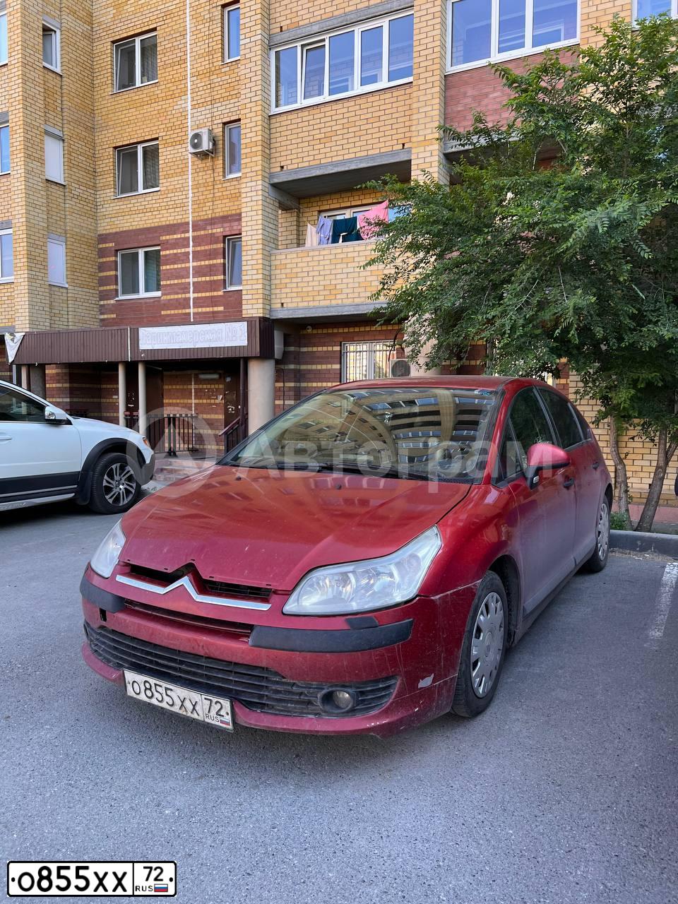 Фото автомобиля FIAT ALBEA, 2008 — госномер Н642НС76. Цвет: СЕРЫЙ