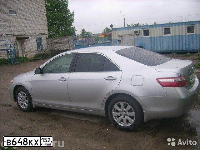 Фото автомобиля TOYOTA CAMRY, 2007 — госномер В648КХ152. Цвет: СВЕТЛО-СЕРЫЙ