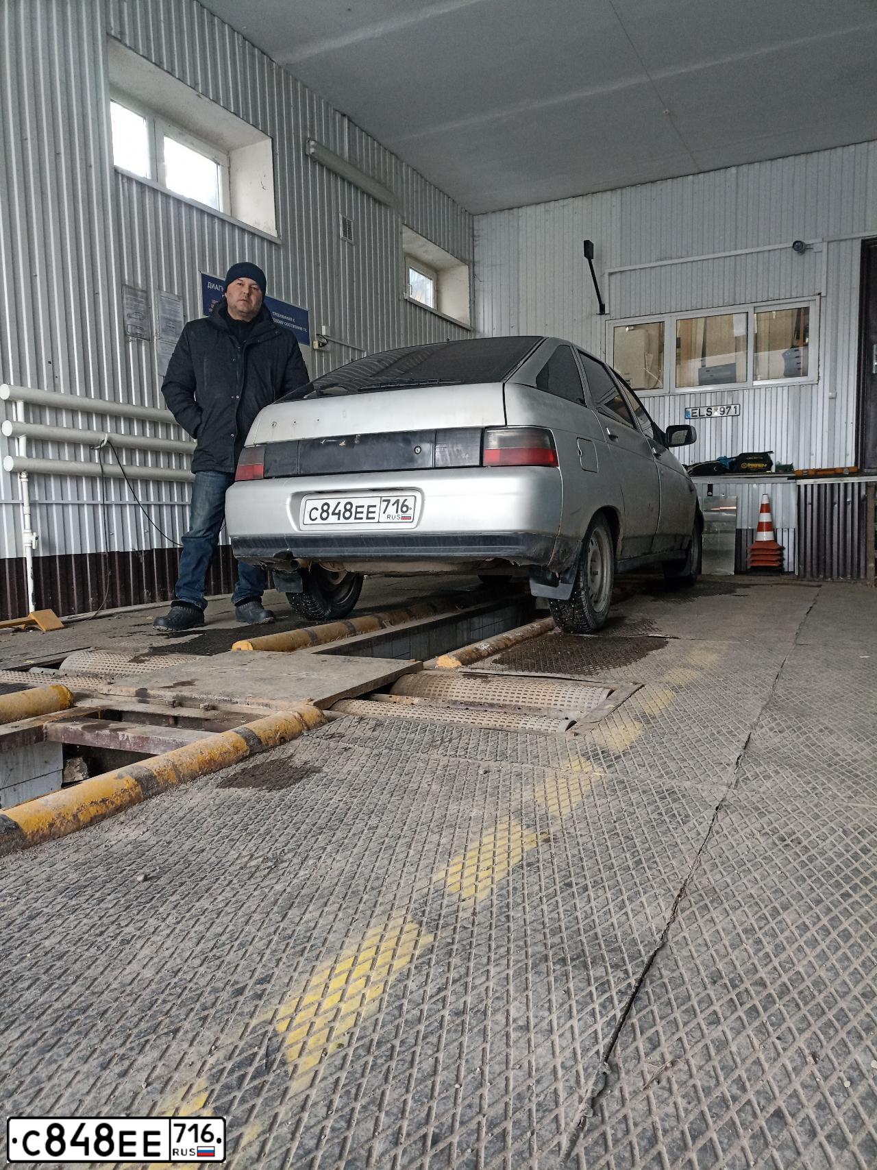 Фото автомобиля ВАЗ 21120, 2003 — госномер С094МР716. Цвет: СВЕТЛО-СЕРЕБРИСТЫЙ МЕТАЛЛ