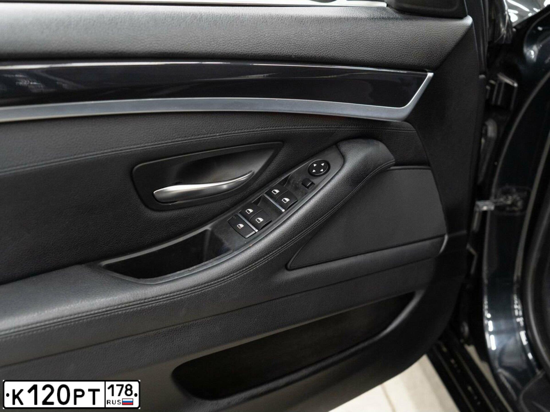 Фото автомобиля BMW SERIE 5, 2011 — госномер С698МВ198. Цвет: ЧЕРНЫЙ