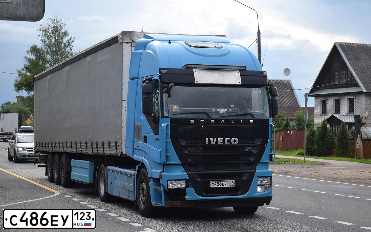 Фото автомобиля IVECO STRALIS, 2010 — госномер С486ЕУ123. Цвет: СИНИЙ