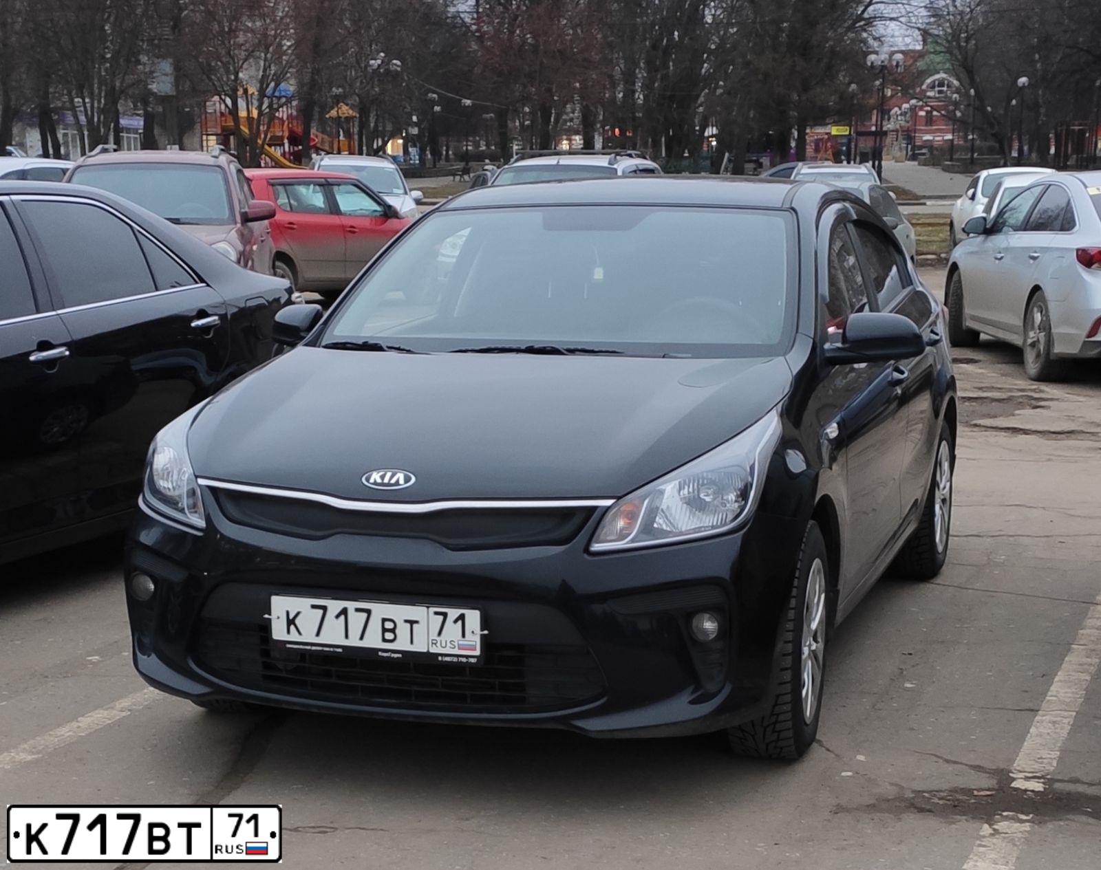 Фото автомобиля RENAULT MEGANE, 2011 — госномер К717ВТ71. Цвет: ЧЕРНЫЙ