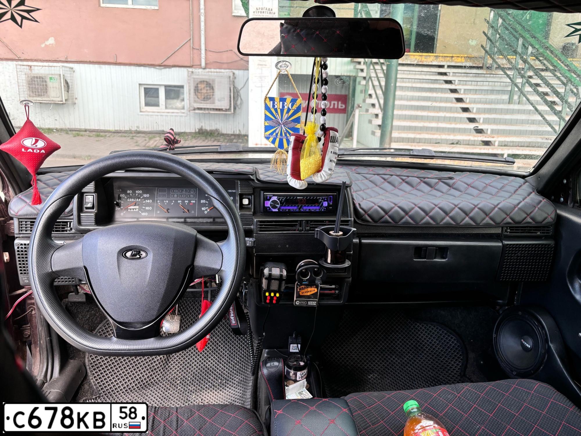 Фото автомобиля LADA 2109 SAMARA, 1995 — госномер С678КВ58. Цвет: ТЕМНО-КРАСНЫЙ