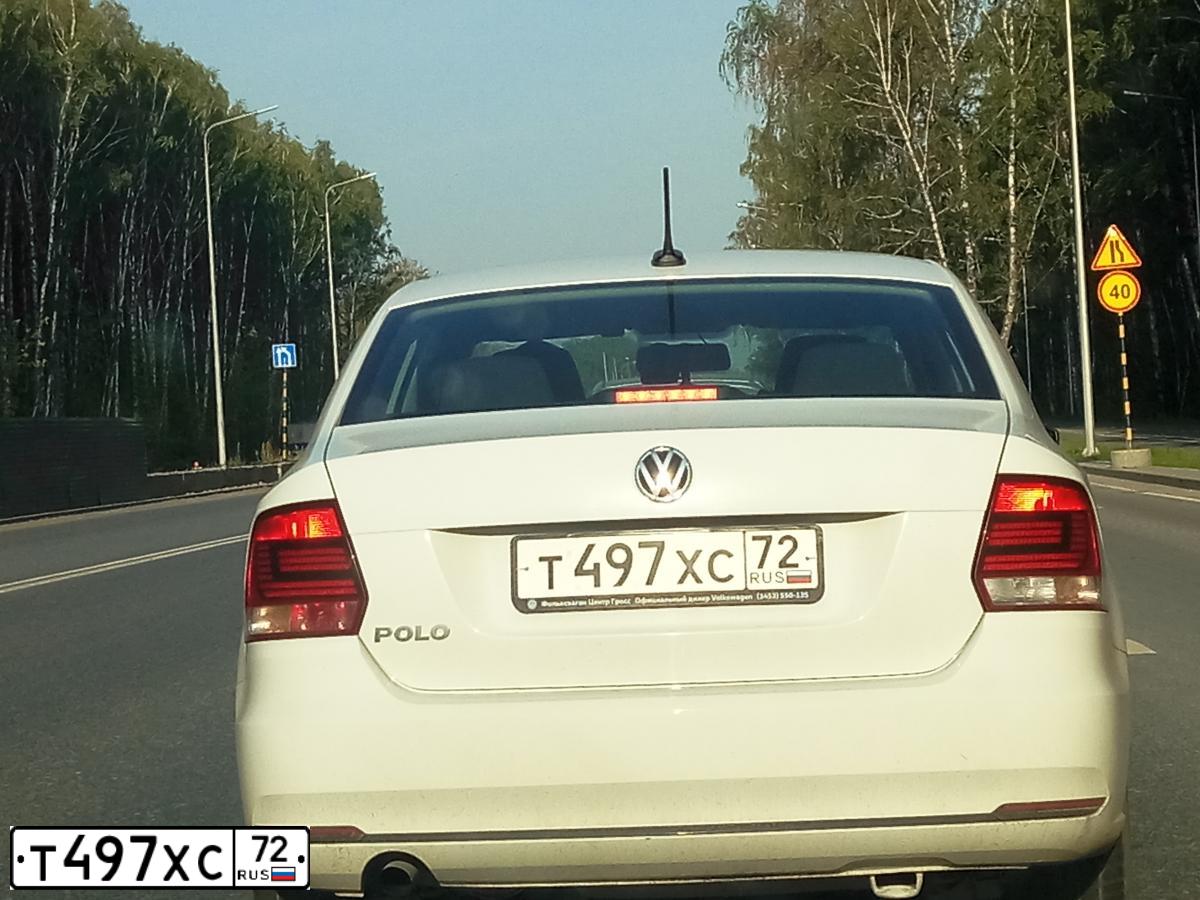 Фото автомобиля VOLKSWAGEN POLO, 2017 — госномер Т497ХС72. Цвет: БЕЛЫЙ