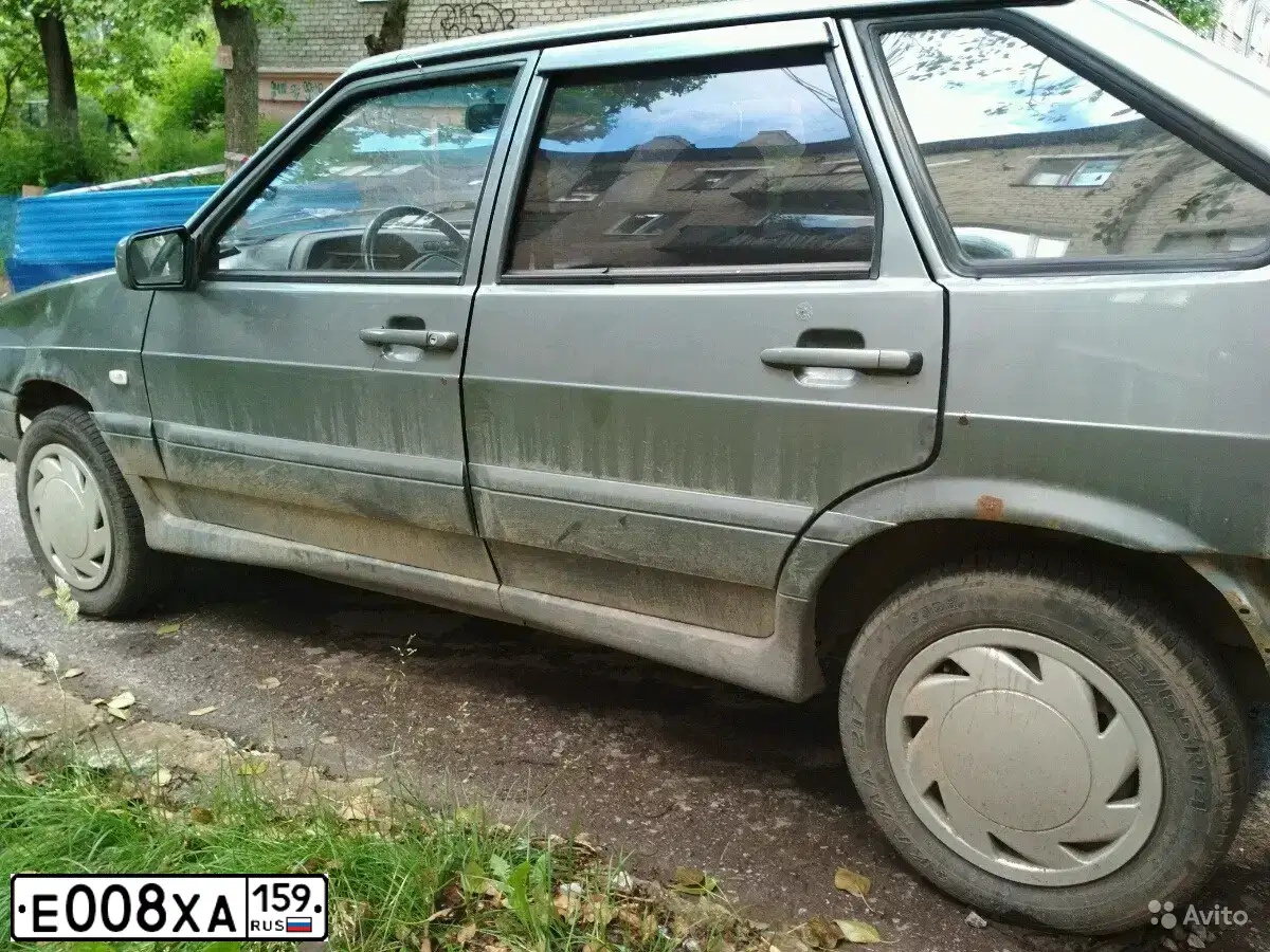 Фото автомобиля VOLKSWAGEN GOLF, 2011 — госномер Р363СК196. Цвет: ЧЕРНЫЙ