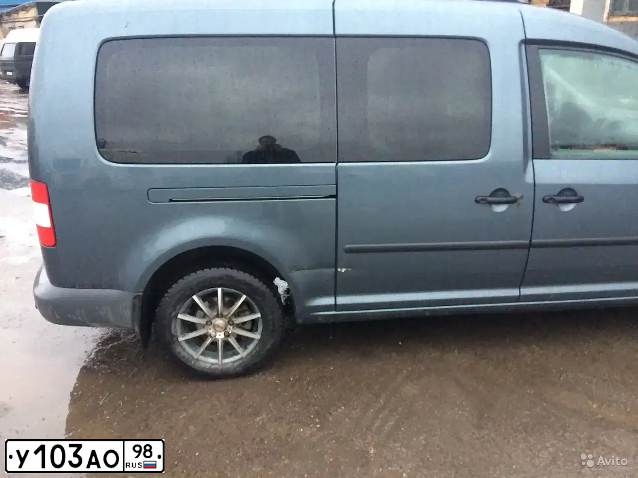Фото автомобиля VOLKSWAGEN CADDY, 2008 — госномер К764ОР147