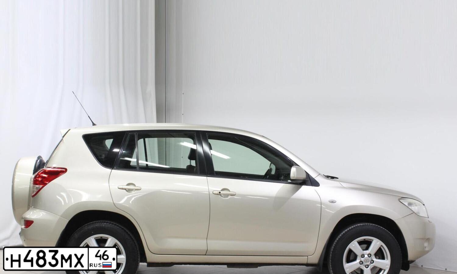 Фото автомобиля TOYOTA RAV4, 2007 — госномер С647ЕК46