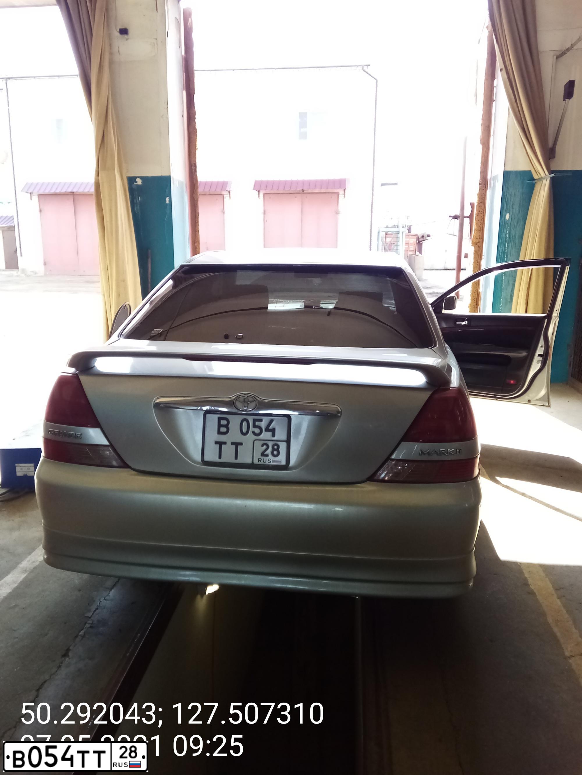 Фото автомобиля TOYOTA MARK II, 2000 — госномер О798МА75