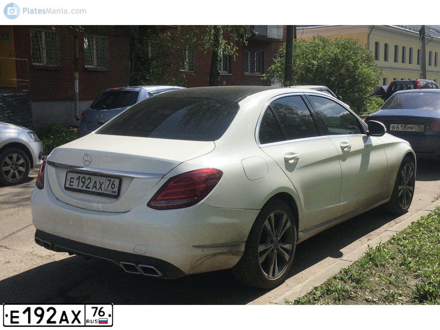 Фото автомобиля MERCEDES-BENZ C180, 2015 — госномер А985НС76. Цвет: Белый