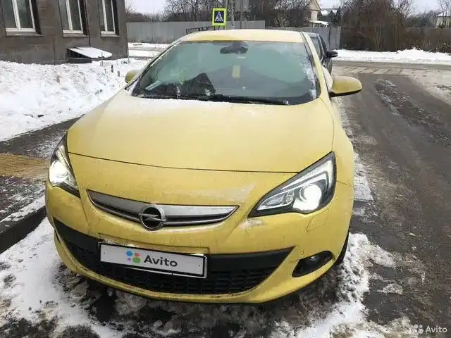 Фото автомобиля OPEL ASTRA, 2012 — госномер Н132ТА69. Цвет: ЖЁЛТЫЙ