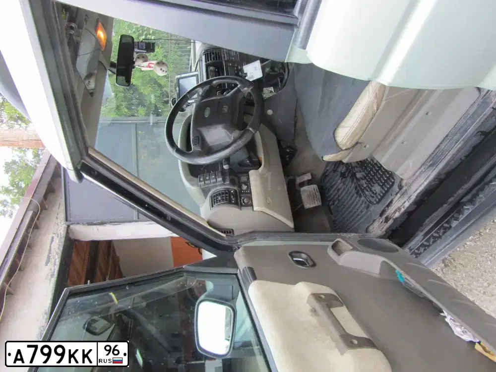 Фото автомобиля LAND ROVER DISCOVERY, 2003 — госномер М267РК12