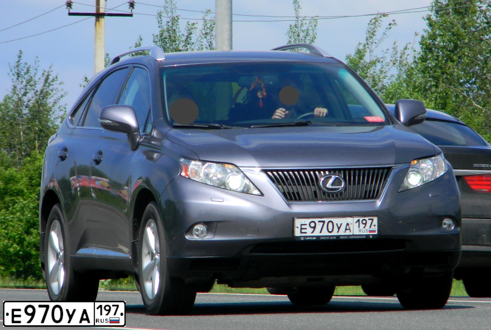 Фото автомобиля LEXUS RX, 2012 — госномер Е970УА197. Цвет: СЕРЫЙ