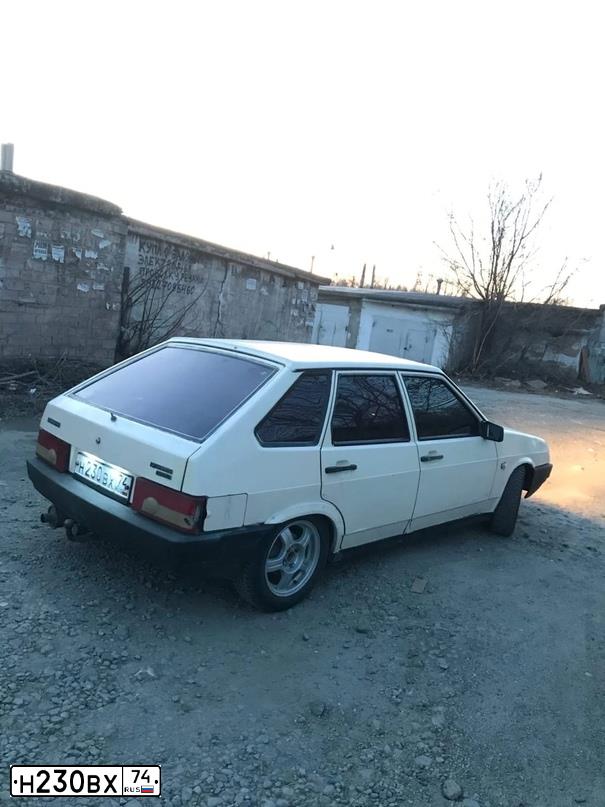 Фото автомобиля LADA 2109 SAMARA, 1996 — госномер Н230ВХ74. Цвет: БЕЖЕВЫЙ