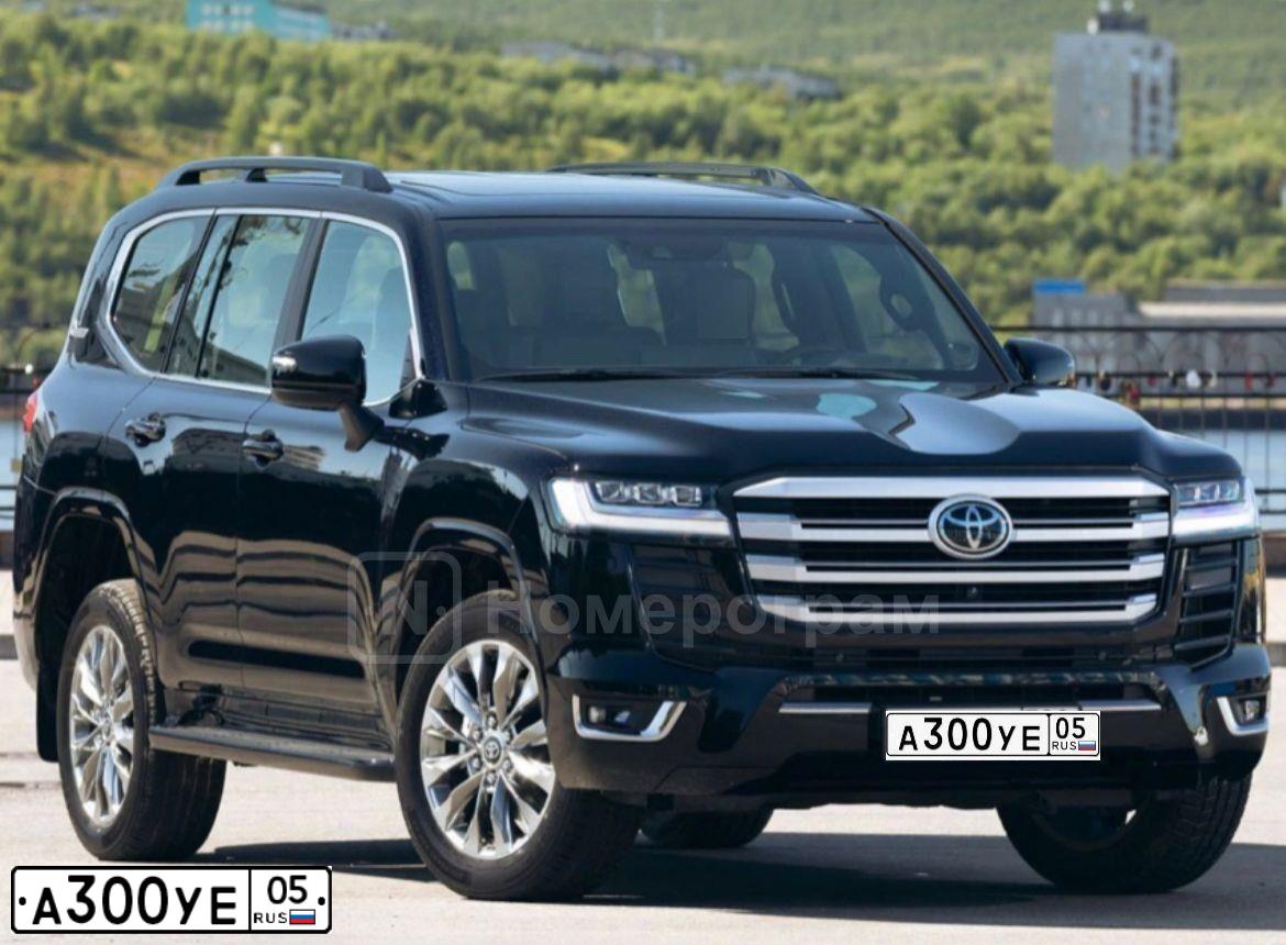 Фото автомобиля ВАЗ 21213, 2000 — госномер А300УЕ05. Цвет: ЯРКО-БЕЛЫЙ