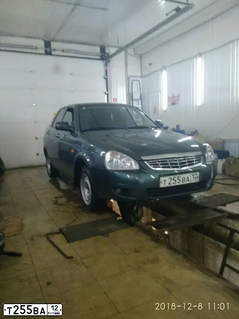 Фото автомобиля LADA PRIORA, 2008 — госномер М954РЕ13. Цвет: Серо-сине-зеленый
