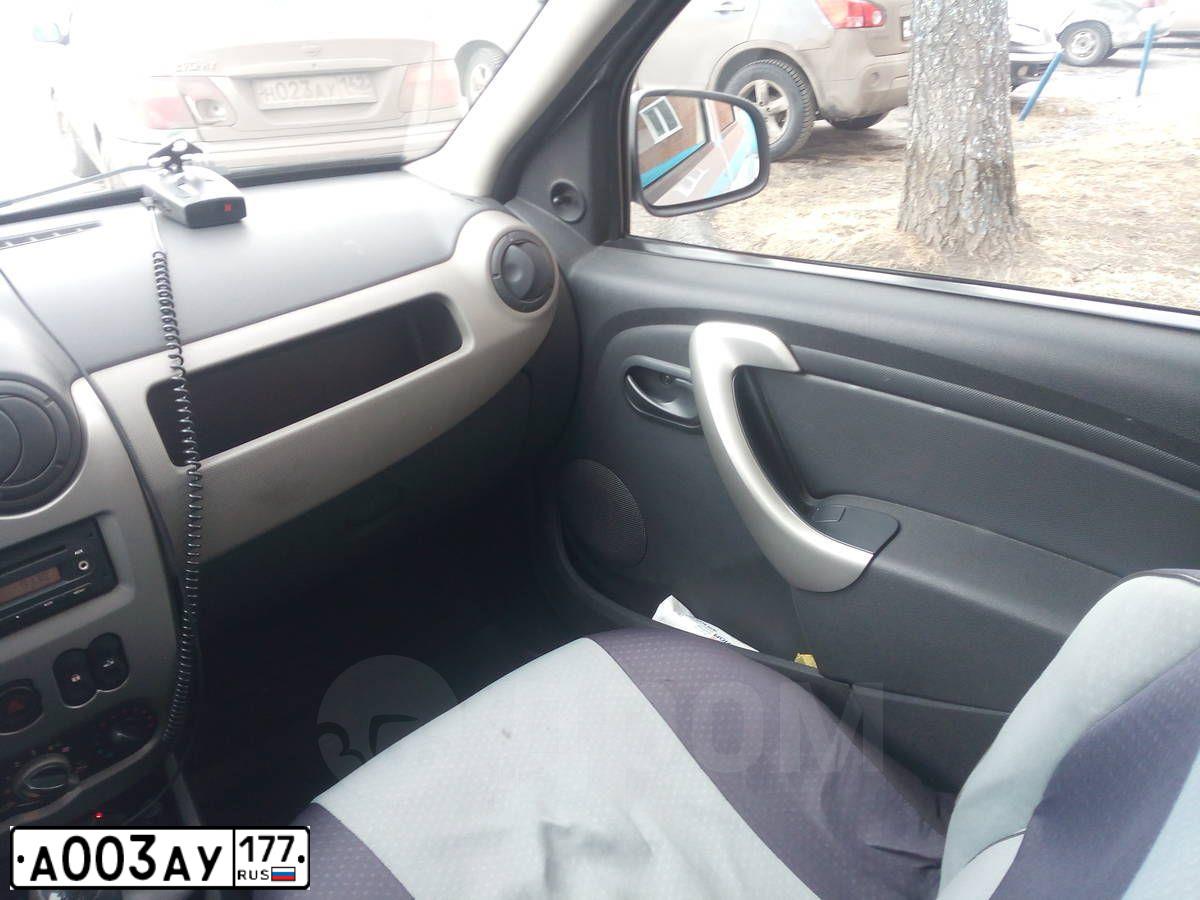 Фото автомобиля NISSAN TIIDA, 2008 — госномер А003АУ177. Цвет: ЗОЛОТИСТЫЙ