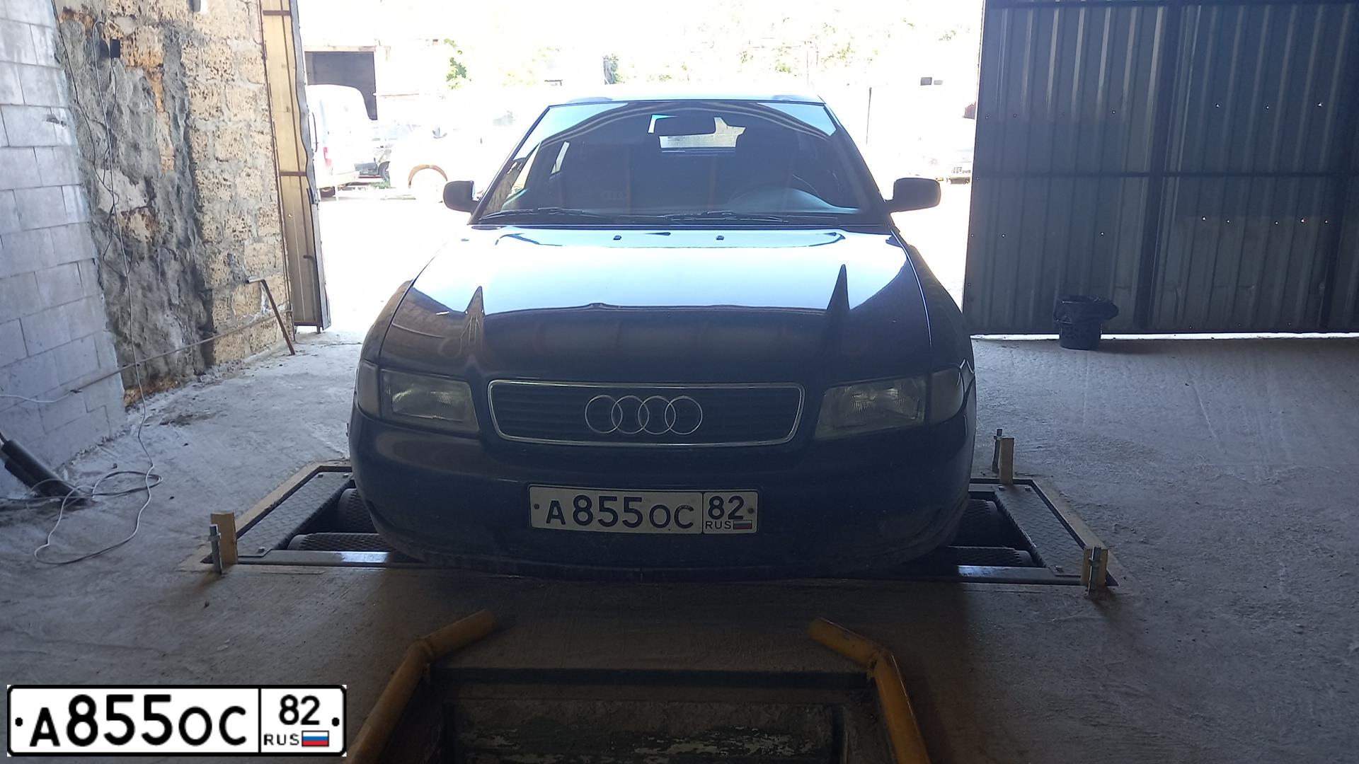 Фото автомобиля AUDI A4, 1996 — госномер А855ОС82