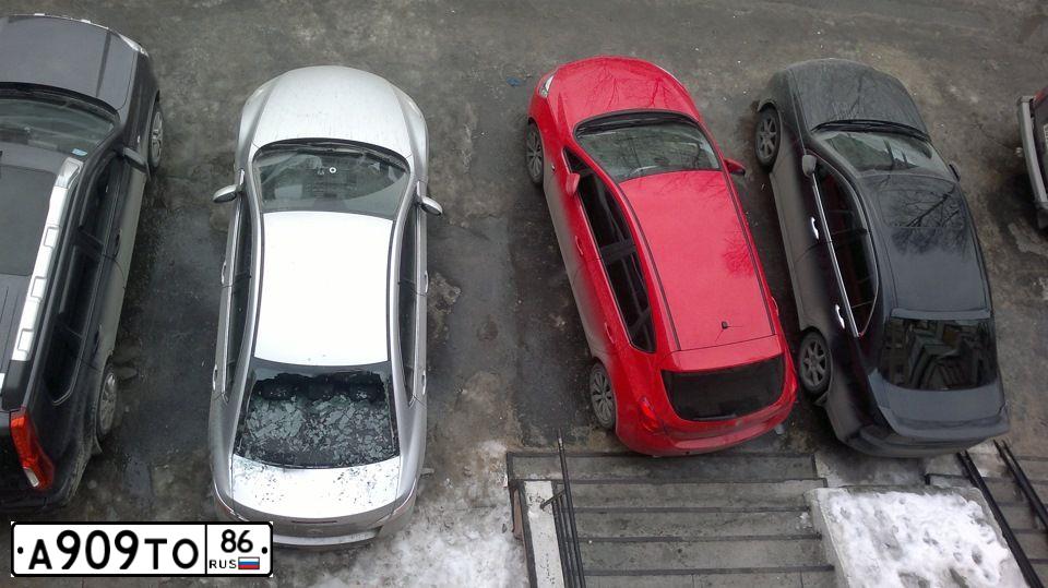 Фото автомобиля TOYOTA COROLLA, 2006 — госномер А822ВА186. Цвет: ЧЕРНЫЙ