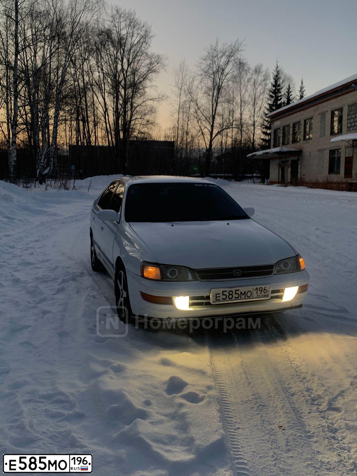 Фото автомобиля TOYOTA CORONA, 1995 — госномер Е585МО196