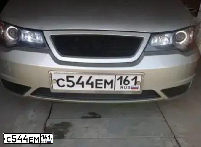 Фото автомобиля DAEWOO NEXIA, 2008 — госномер С544ЕМ161. Цвет: СЕРЕБРИСТЫЙ