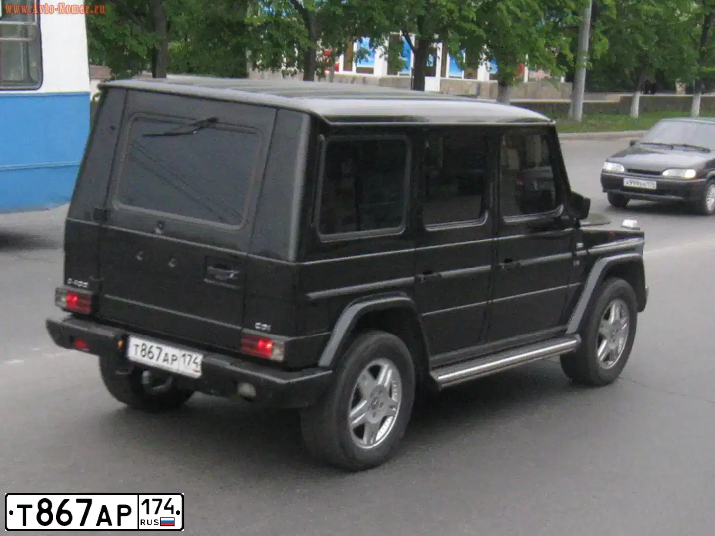 Фото автомобиля MERCEDES G-KLASSE, 2001 — госномер М183ХУ46. Цвет: ЧЕРНЫЙ