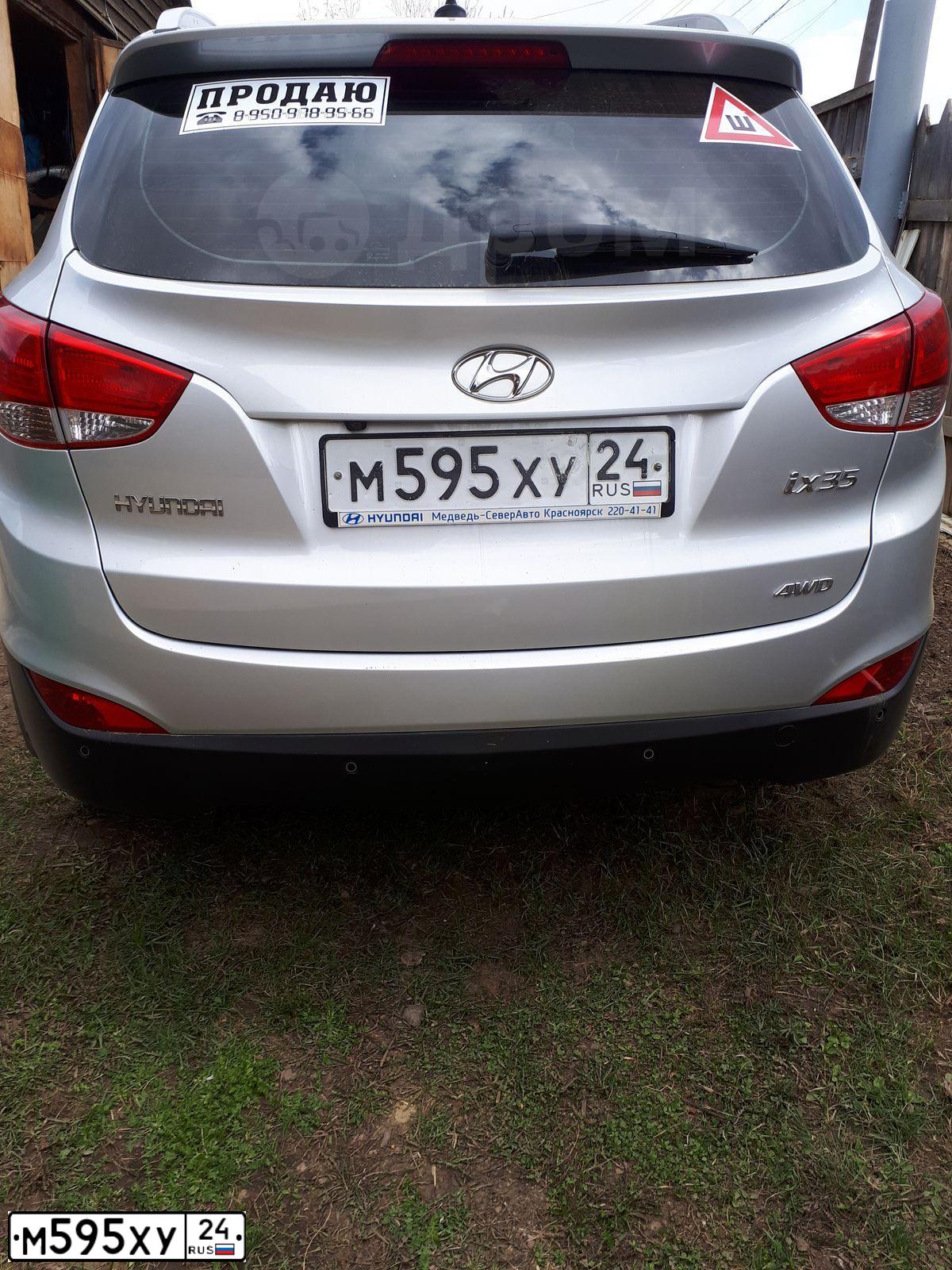 Фото автомобиля HYUNDAI IX35, 2013 — госномер М595ХУ24. Цвет: Серебристый