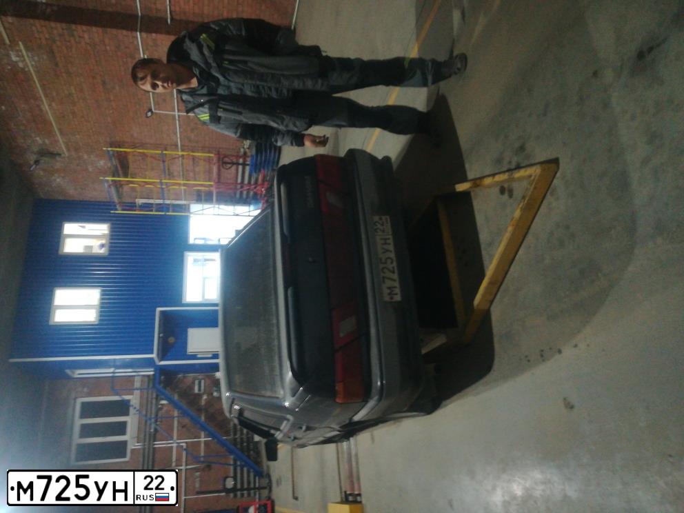 Фото автомобиля LADA 2115 SAMARA, 2006 — госномер Р245МР154. Цвет: ГРАФИТОВЫЙ МЕТАЛЛИК