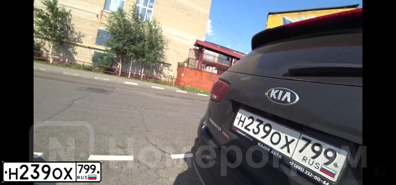 Фото автомобиля KIA SORENTO, 2019 — госномер Н239ОХ799. Цвет: ЧЕРНЫЙ