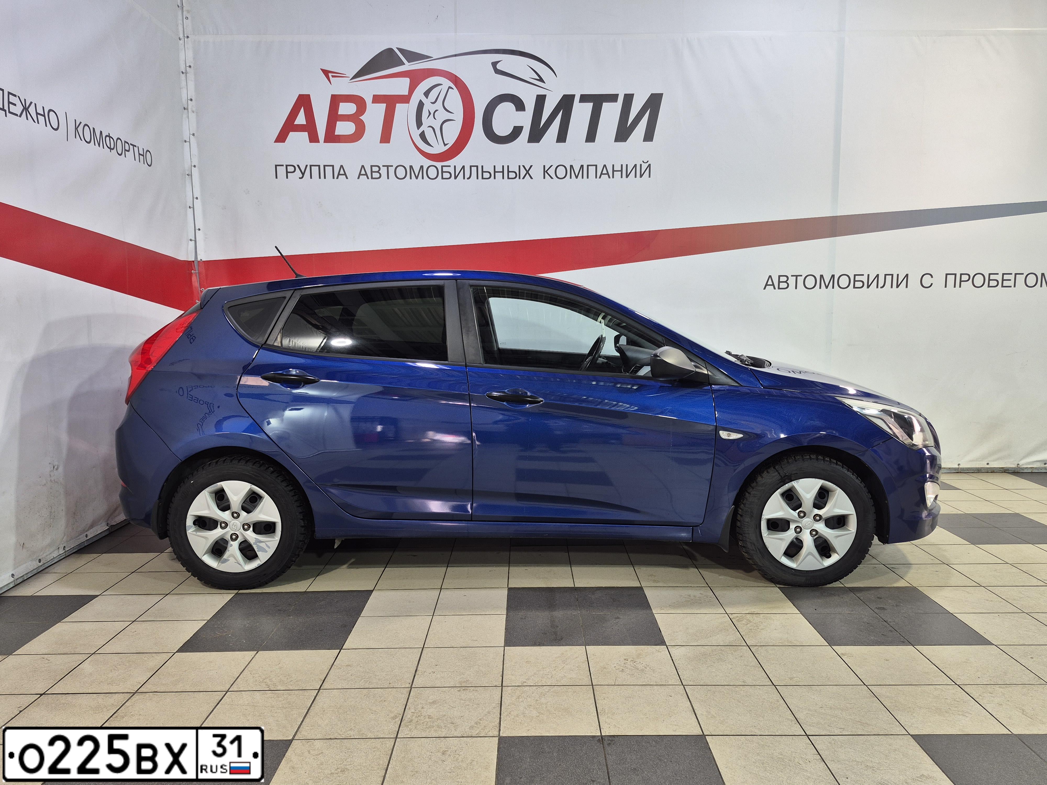 Фото автомобиля HYUNDAI SOLARIS, 2015 — госномер Р880ТС46