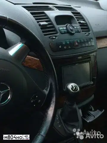 Фото автомобиля MERCEDES-BENZ VIANO, 2011 — госномер Н494ВВ180