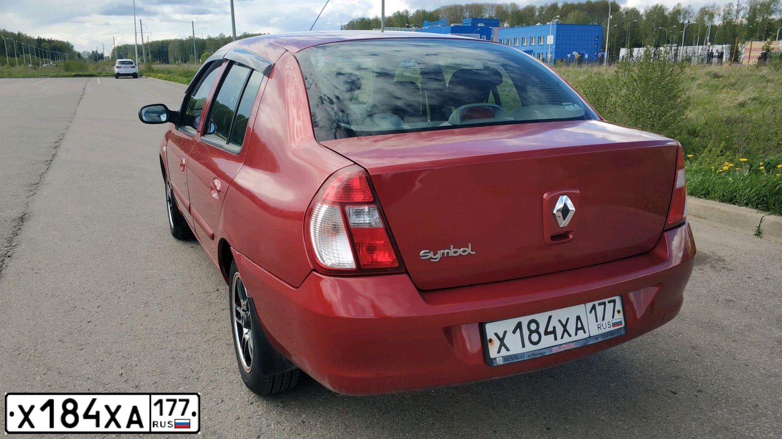Фото автомобиля RENAULT SYMBOL, 2007 — госномер К838КО136. Цвет: Красный
