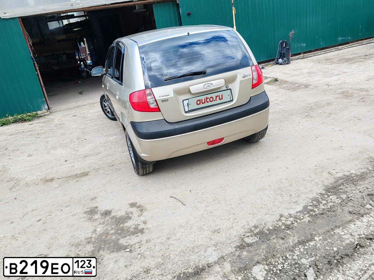 Фото автомобиля HYUNDAI GETZ, 2006 — госномер В219ЕО123. Цвет: БЕЖЕВЫЙ