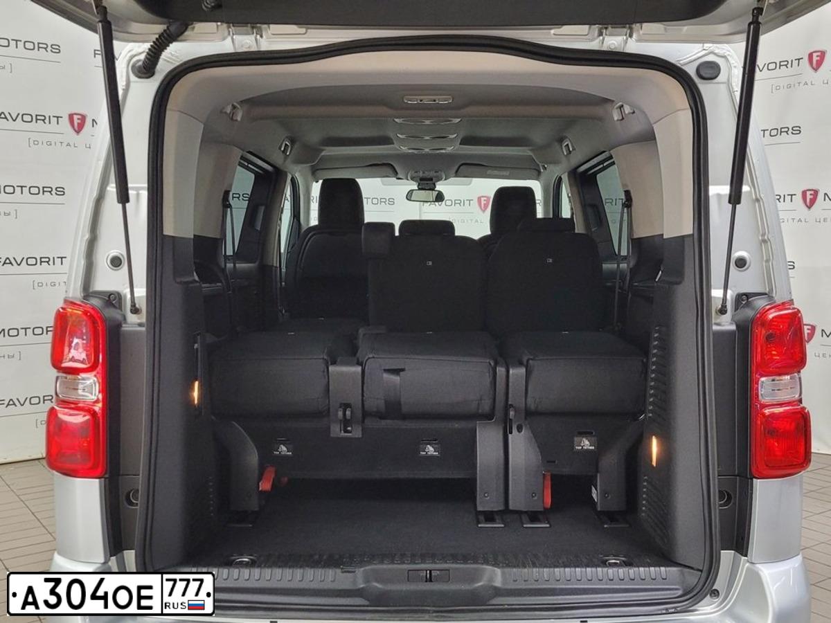 Фото автомобиля CITROEN SPACETOURER, 2017 — госномер Х278ВТ977