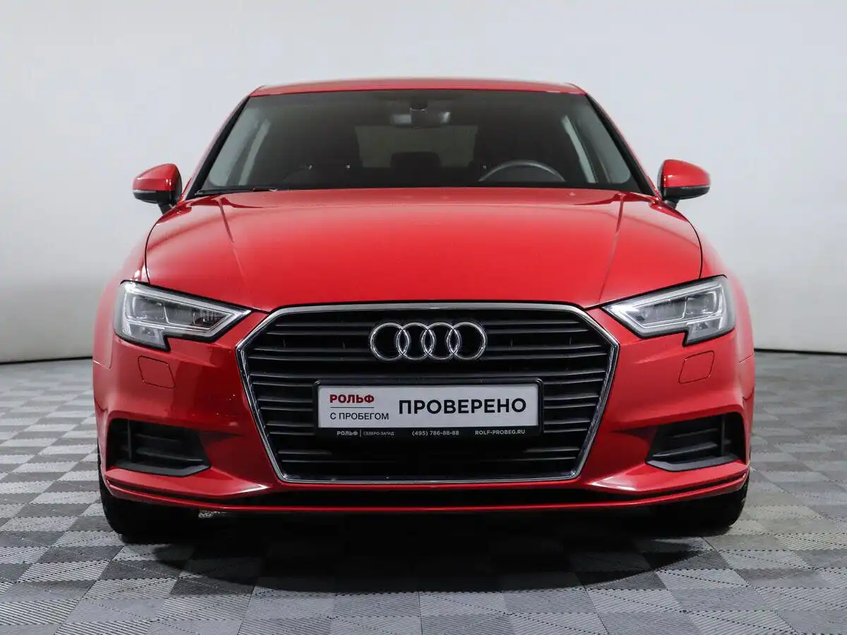 Фото автомобиля AUDI A3, 2019 — госномер Т093СВ152. Цвет: Красный