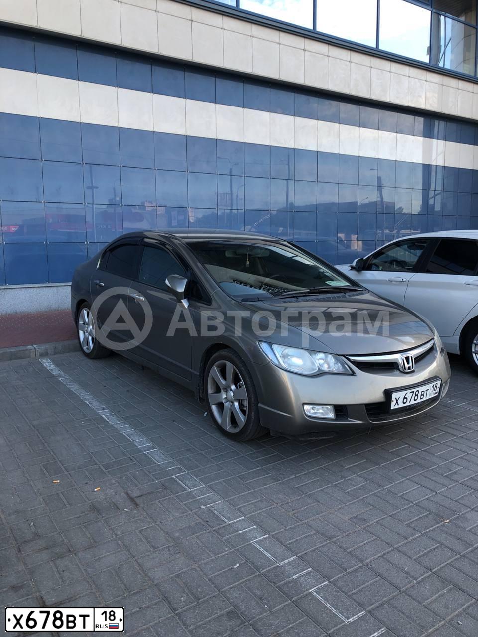 Фото автомобиля HONDA CIVIC, 2007 — госномер Н096АВ198. Цвет: СЕРЫЙ