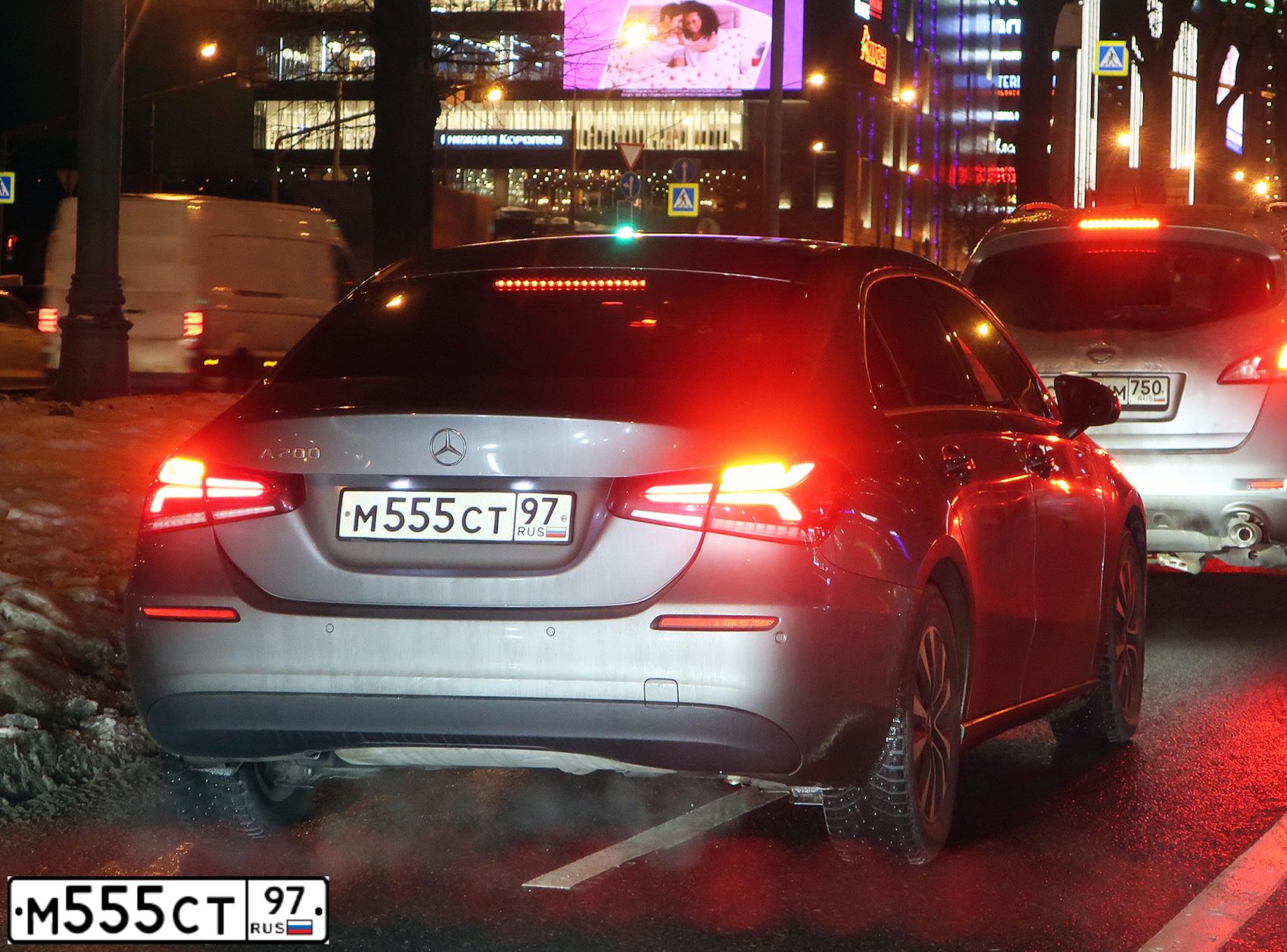 Фото автомобиля AUDI A6, 2012 — госномер Т251ЕЕ136. Цвет: ЧЕРНЫЙ
