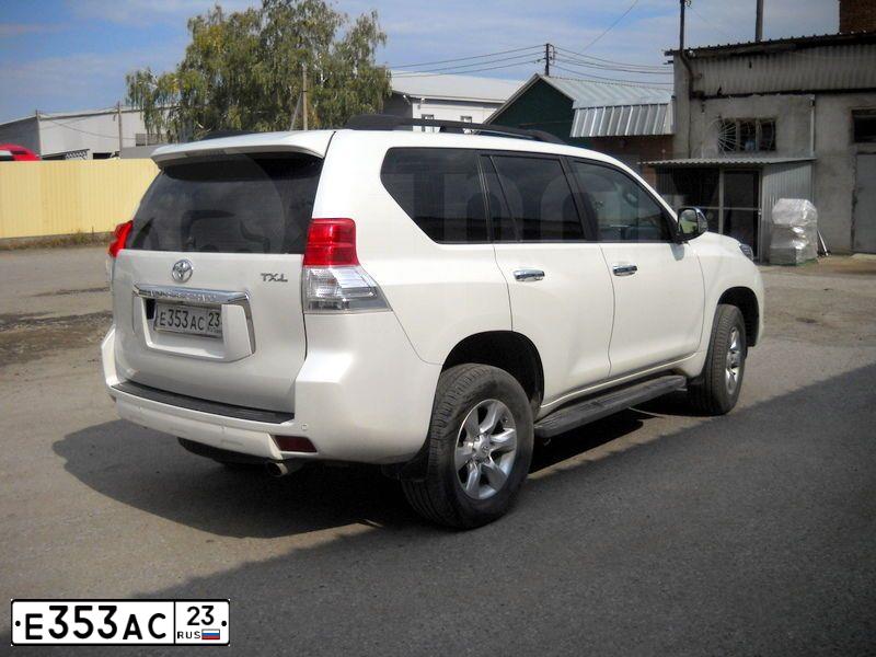 Фото автомобиля TOYOTA VENZA, 2013 — госномер Е353АС23. Цвет: БЕЛЫЙ