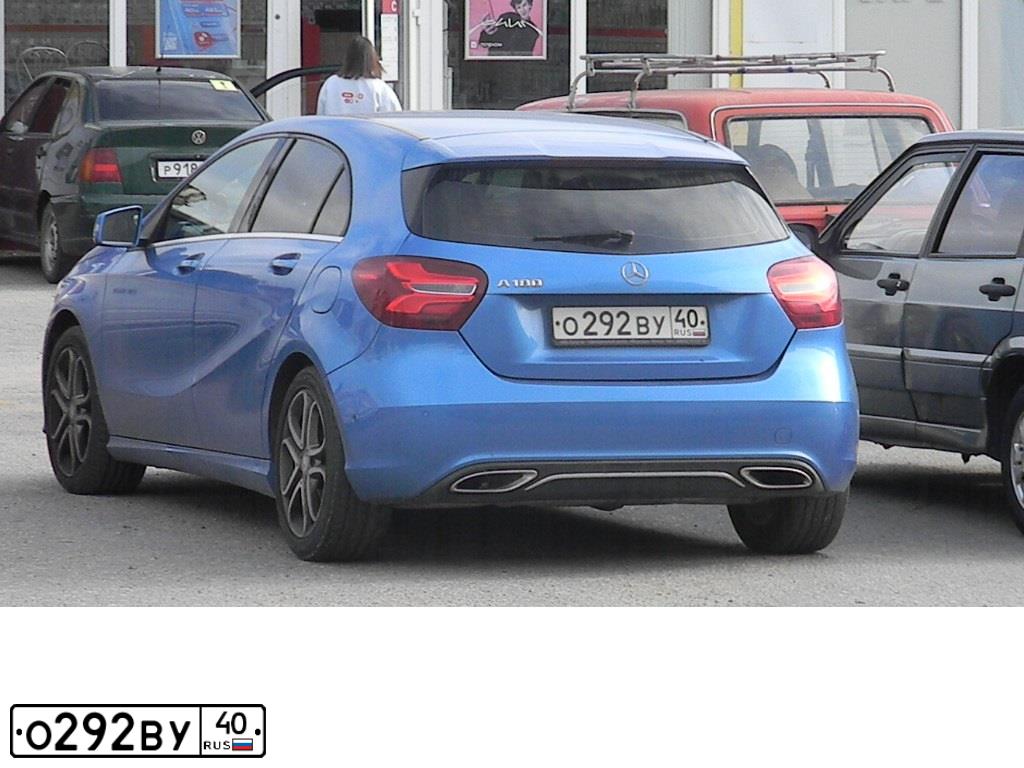 Фото автомобиля MERCEDES A-KLASSE, 2016 — госномер О292ВУ40. Цвет: ГОЛУБОЙ