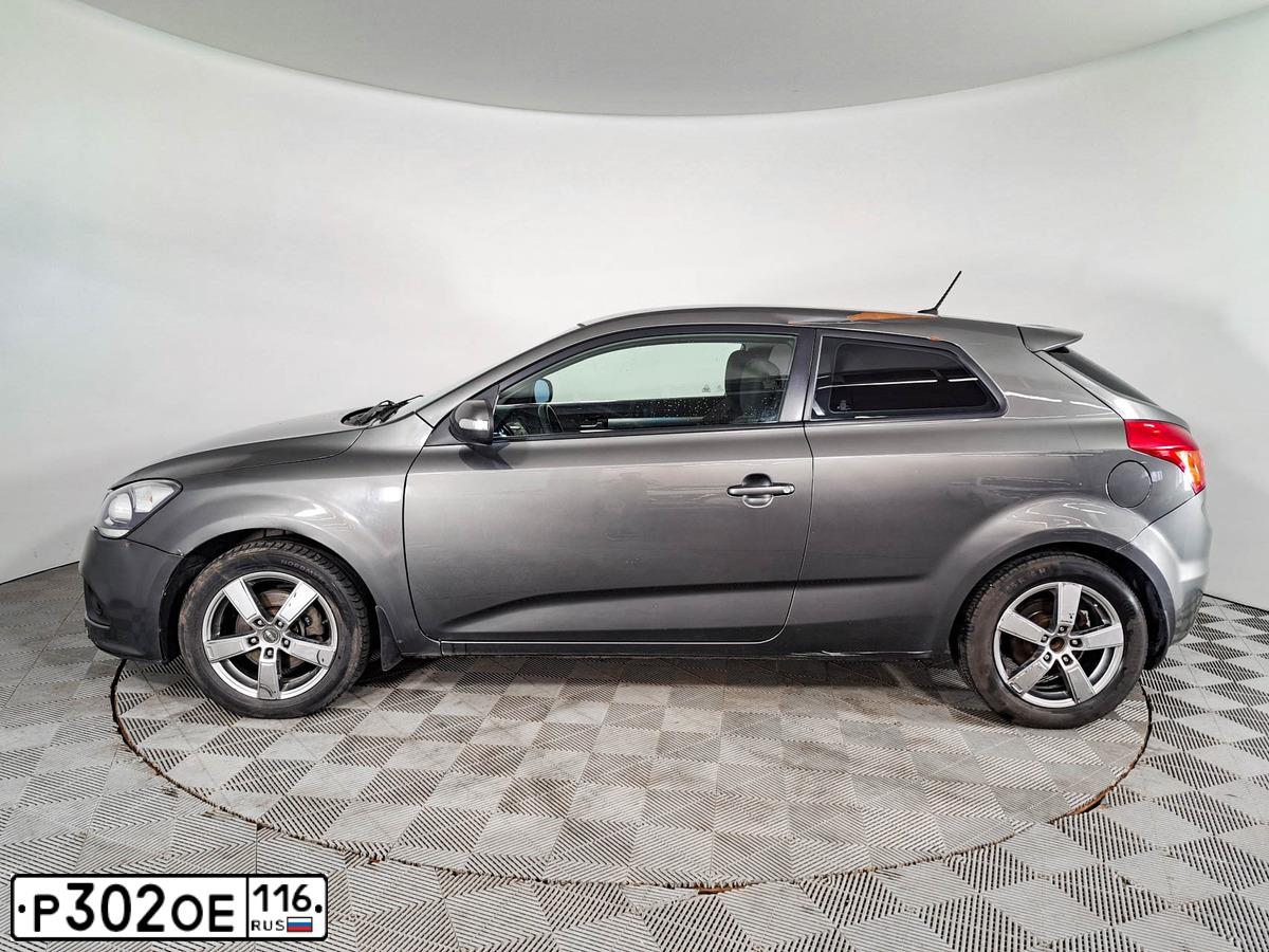 Фото автомобиля KIA CEE'D, 2011 — госномер В545СА716. Цвет: Серебристый