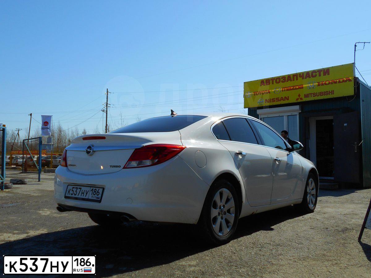 Фото автомобиля OPEL INSIGNIA, 2011 — госномер М218СК196. Цвет: Белый